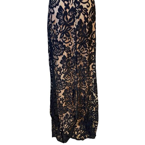Betsy & Adam Navy Blue Lace and Taupe Evening Gown Size 6 - Picture 5 of 8